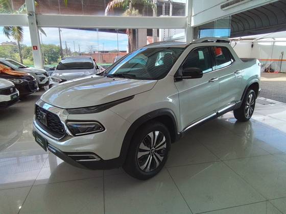 FIAT TORO 2.0 16V TURBO DIESEL VOLCANO 4WD AT9